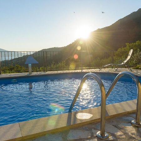 Sunset Holiday Home ティヴァト エクステリア 写真